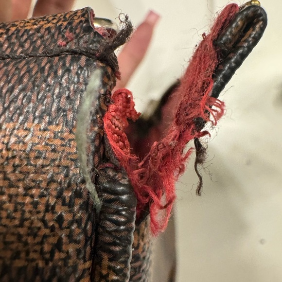 Louis Vuitton handbag - Picture 6 of 6